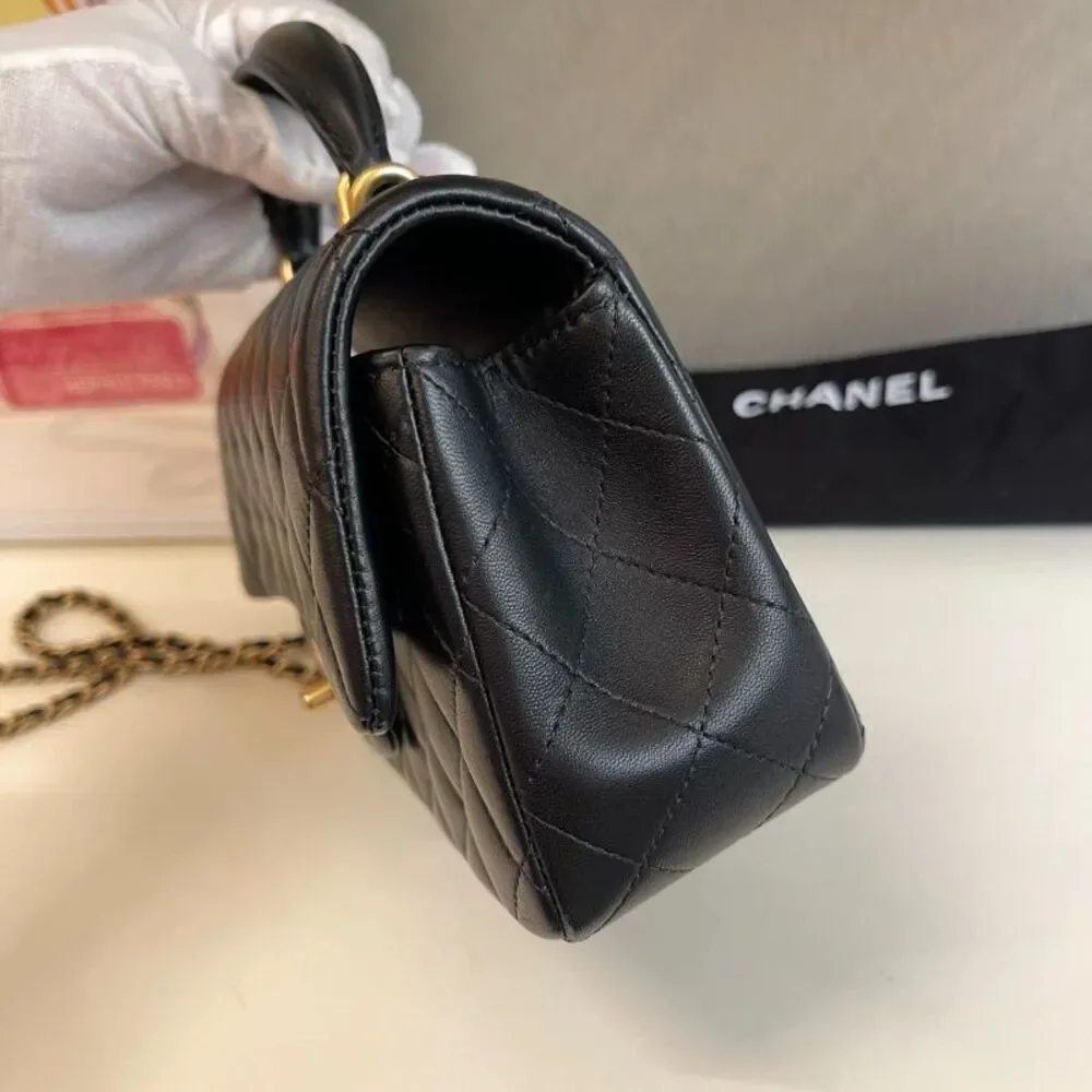 Chanel Women Pre-Loved Bag Very Good Condition